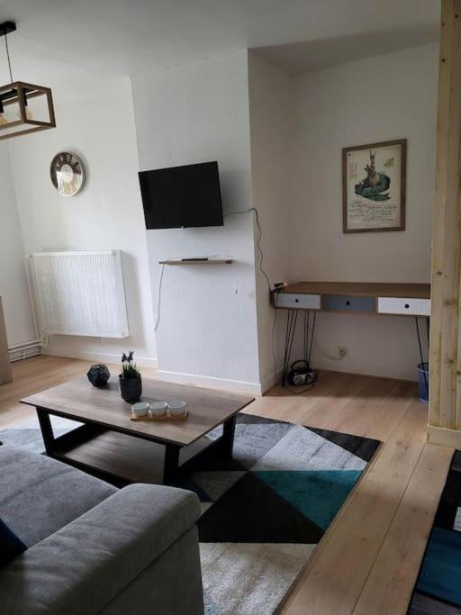 Ferienwohnung Domaine Du Nuton Sauvage Charleville-Mézières Exterior foto